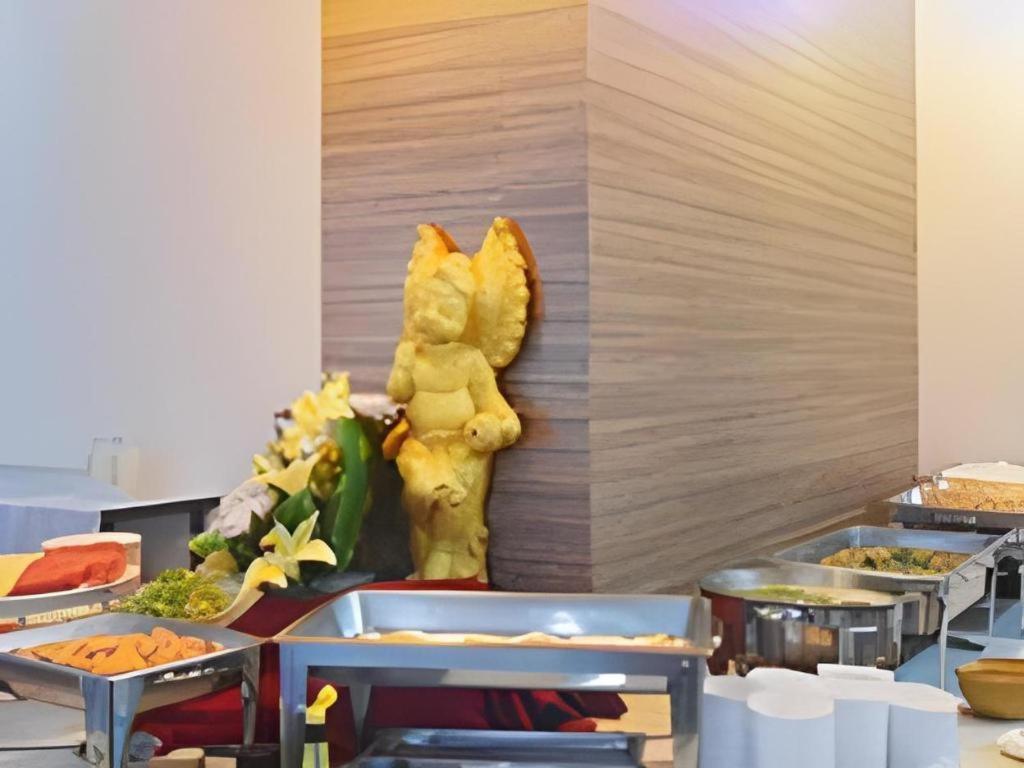 Ubon Hotel Ubon Ratchathani Buitenkant foto