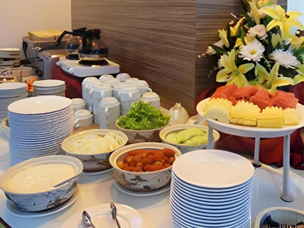 Ubon Hotel Ubon Ratchathani Buitenkant foto