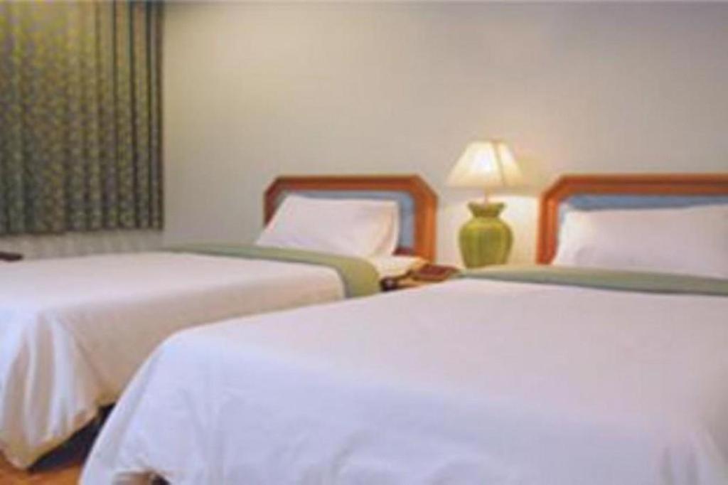 Ubon Hotel Ubon Ratchathani Buitenkant foto