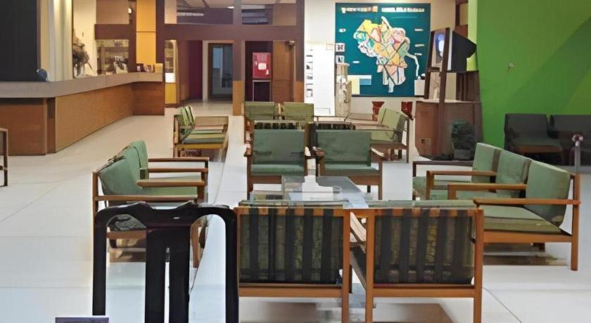 Ubon Hotel Ubon Ratchathani Buitenkant foto